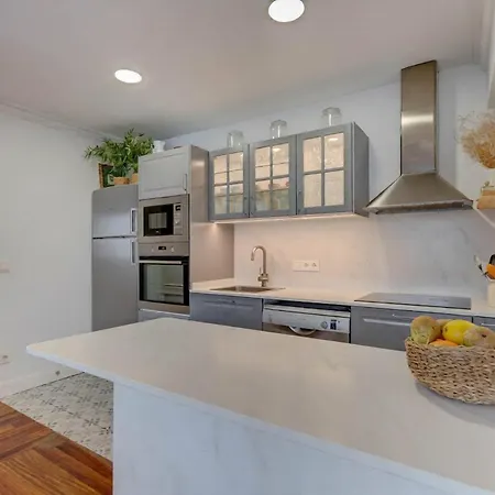 Ondarreta Stays With Independent Entrance * San Sebastian