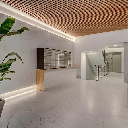 Ondarreta Stays With Independent Entrance Homestay *