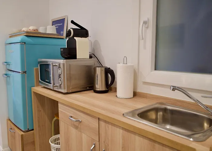 Homestay Ondarreta Stays With Independent Entrance San Sebastian